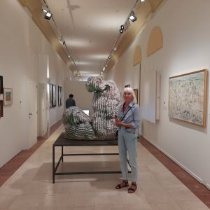 Oostende, 03-08-2025. Ventiaanse Gaanderijen, bij 'Verticale Golf voor Palissy' (2006), Jo