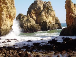 Rotsen bij Ponta da Piedade