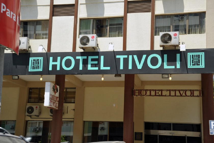 Een recente foto van Hotel Tivoli in Luanda, Angola. Het casino was er toen nog niet