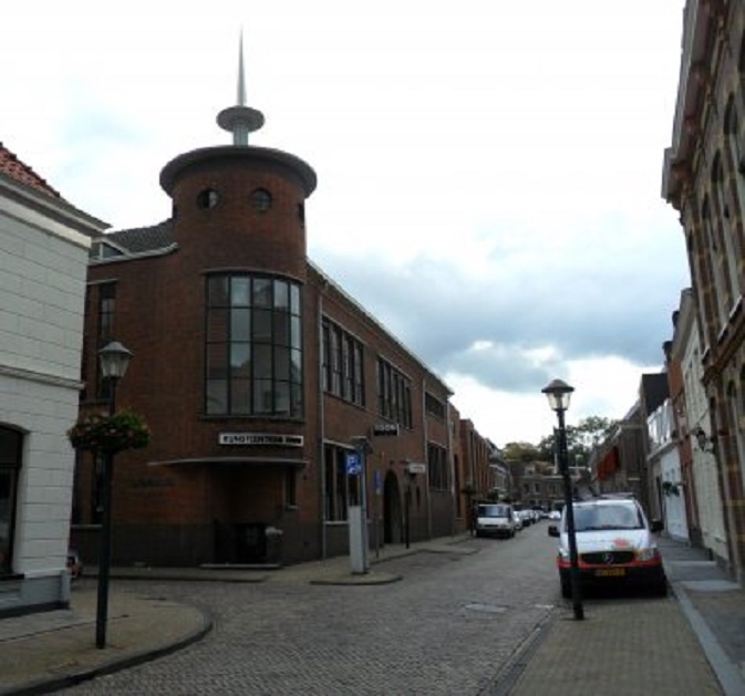 De voormalige ULO-school in de Boerenstraat, nu o.m. Theater Periscoop