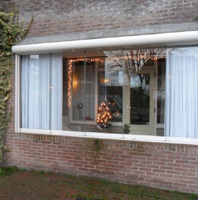 Kerstversiering in onze serre op de sluis