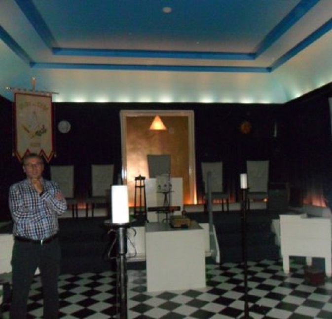 De 'werkplaats' of de 'tempel' van de Gorcumse vrijmetselaarsloge 'Orde en Vlijt'.