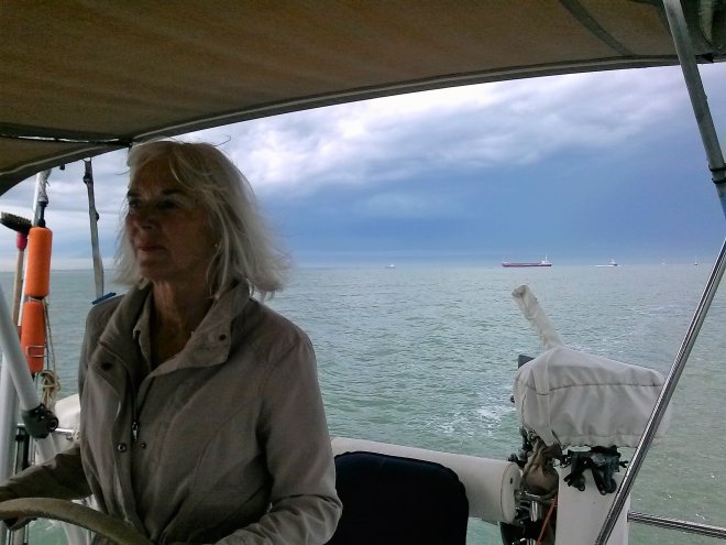 Op de Westerschelde, met een onweersbui achter ons, voor de Belgische kust.
