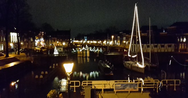 Kerstmis 2017, de Lingehaven met onze Dulce.